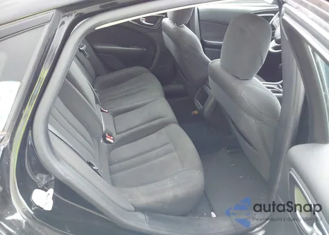 2017 Chrysler 200 Touring z USA, uszkodzony, nr VIN 1C3CCCFB2HN502784